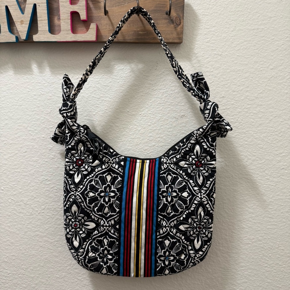 Vera Bradley Barcelona Olivia Hobo -Boho Y2K Quilted Retired Black Floral Purse